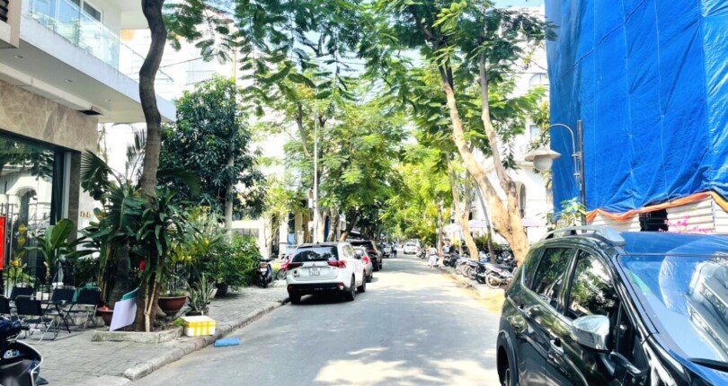 vi tri nha mat duong noi khu hung gia 1 810x430 - Giá mua bán tòa nhà nguyên căn 11p kinh doanh căn hộ dịch vụ khu Hưng Gia 1 Quận 7 T9/2024