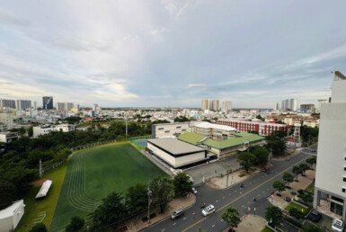 view-ban-cong-can-ho-ban