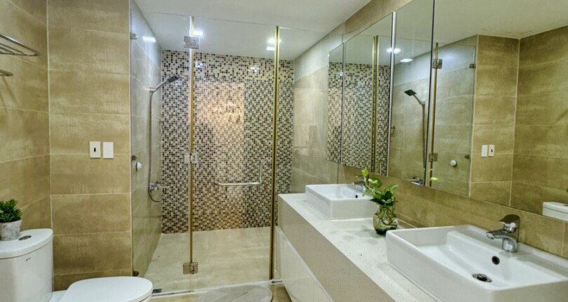 z5735980561093 9e34a64c6e4c70a0fd16b21ba24d3fc3 810x430 - Bán căn Duplex Star Hill Phú Mỹ Hưng, 151m2 2 view, 3 phòng ngủ tặng ô xe