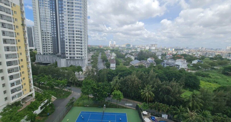 z5802351688792 84e29f7ee7d10bea4eef52cfaa13ba15 810x430 - Cho thuê căn hộ Sky Garden 2 phòng ngủ, 91m2 nội thất đầy đủ