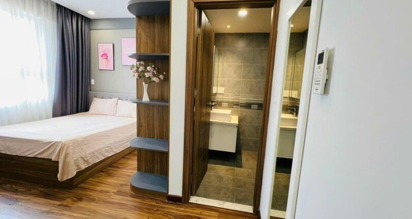 z5806179204104 d17b524ceb6991bf2f4a04b61f2bb252 810x430 - Bán căn hộ Scenic Valley, 77m2, 2 phòng ngủ, nhà đẹp full nội thất