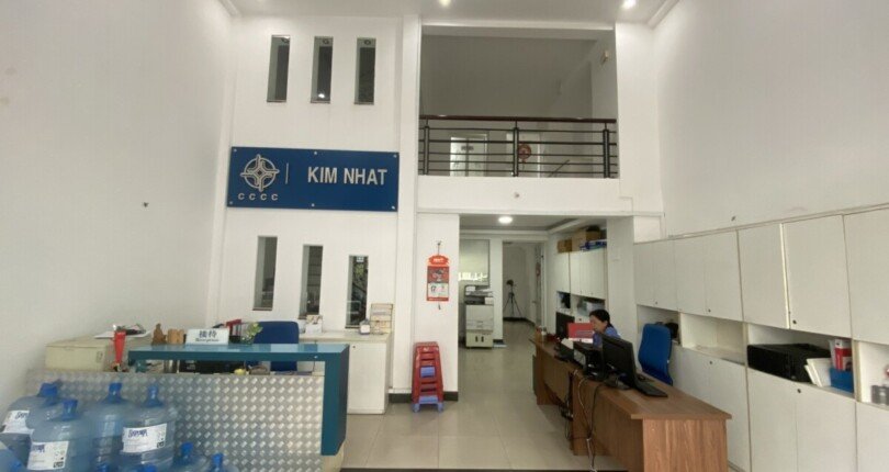 z5810143552727 864f2454ade5361bdaf6accbcbddb852 810x430 - Cho thuê mặt tiền Hưng Gia Phú Mỹ Hưng, dtsd 350m2, 5 phòng, giá tốt