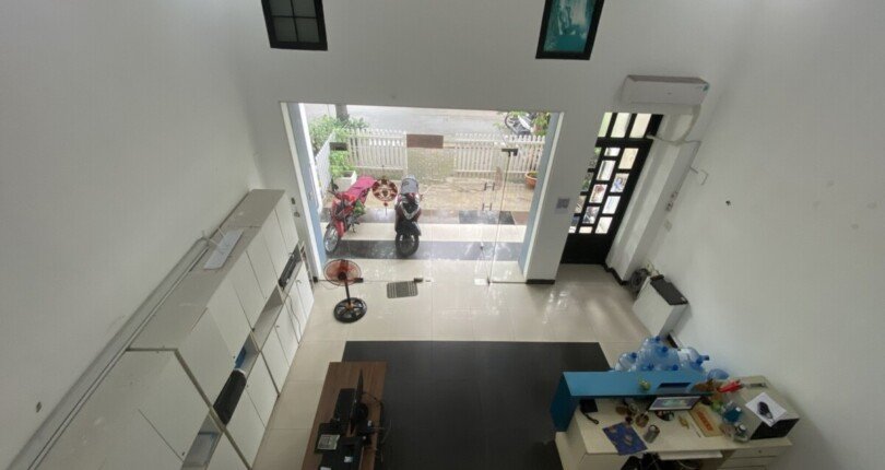 z5810143644000 41ad3556ee12b37f410ec712ee08fe56 810x430 - Cho thuê mặt tiền Hưng Gia Phú Mỹ Hưng, dtsd 350m2, 5 phòng, giá tốt