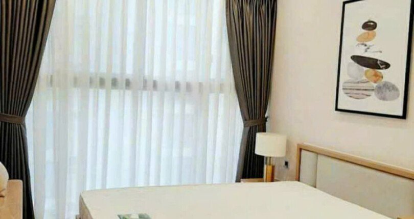 z5834829422327 ed85986ca483faa6a8b085094ec95959 810x430 - Cho thuê căn hộ Midtown 2 phòng ngủ, 91m2 full nội thất giá rất tốt