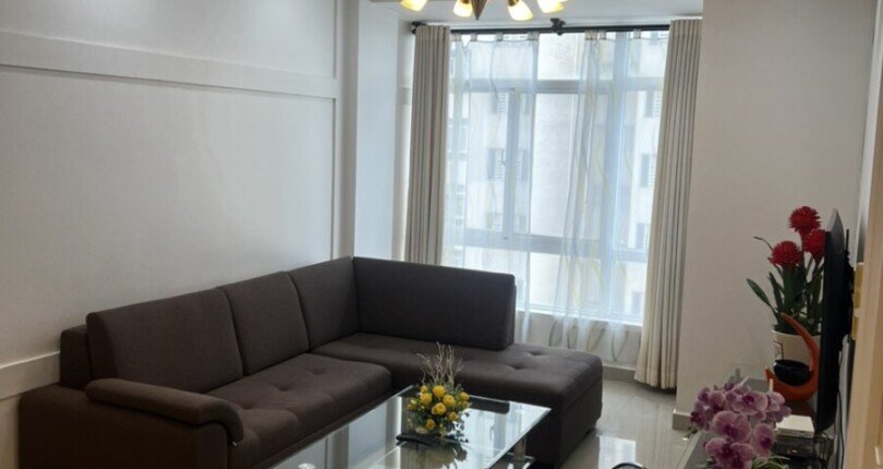 z5839863649593 48d8f78ab1c42d46977bf3778665a242 810x430 - Cho thuê CH 2PN, 1WC full nội thất tại Sky Garden 3, Phú Mỹ Hưng Q. 7.