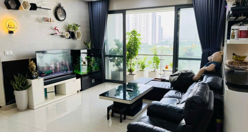 z5839883336646 60a568337f4dcf372196b928068256b4 1 810x430 - Bán căn hộ cao cấp Riverpark Premier 3 phòng ngủ bangcong view sông