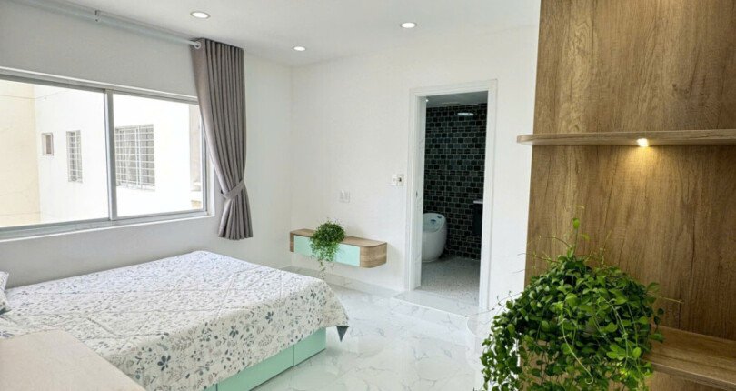 ban can ho hung vuong 3 3 810x430 - Bán căn hộ Hưng Vượng 3. DT 60m2 Nhà đẹp Nội thất mới 100%- 2 Phòng 2wc- Giá bán 3.850 TỶ