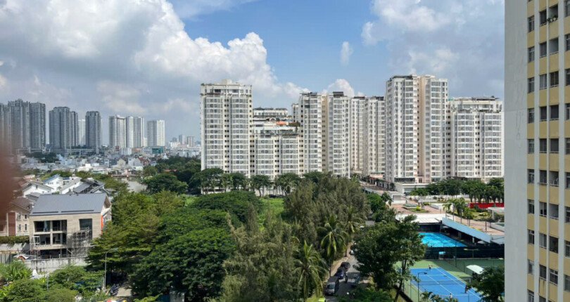 ban can ho sky garden 2 20 810x430 - Bán căn hộ Sky Garden 2. Căn góc 89m2 View trực diện hồ bơi- 3 Phòng ngủ-2wc- Giá bán 5.570 Tỷ