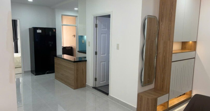 ban can ho sky garden 3 14 2 810x430 - Cần bán căn hộ có sân tại Sky Garden 3. Nhà đẹp- có sân vườn rộng-thoáng. Nhà 3 Phòng-2wc- Giá 6.450 Tỷ