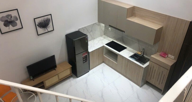 bep can ho cho thue 3 810x430 - Cho thuê căn hộ chung cư Midtown The Signature, 02pn, giá 19tr/tháng, đầy đủ nội thất.
