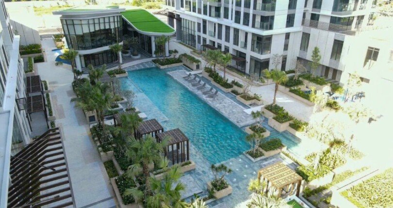 can ho lien ke ho boi noi khu 810x430 - Giá cho thuê căn hộ 3pn Chung cư Cardinal Court Quận 7 T10/2024