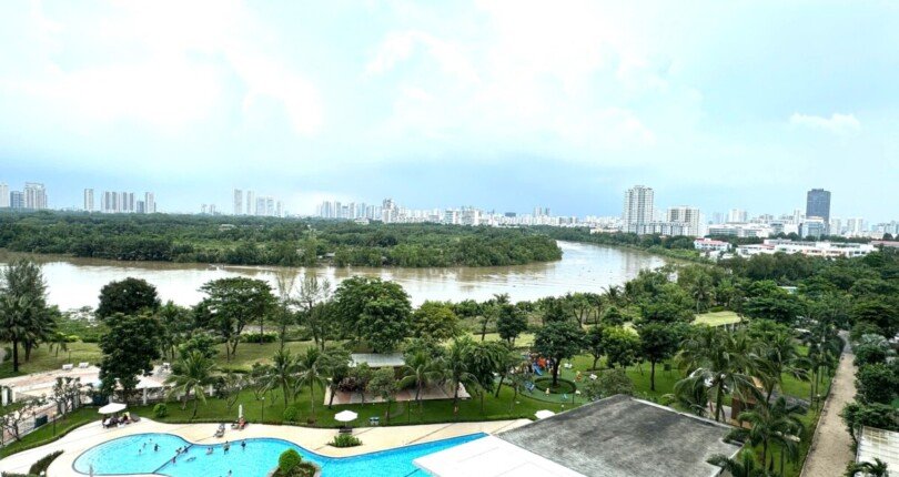 can ho truc dien song 810x430 - Mua bán căn hộ 3pn Block D view sông Chung cư Riverside Residence Quận 7 T10/2024