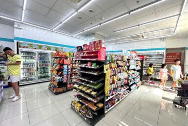 hien-trang-shophouse-dang-kinh-doanh-sieu-thi