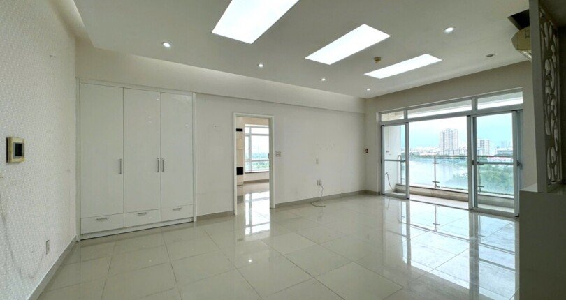 hinh anh mua ban can ho 3pn block d chung cu riverside residence quan 7 t10 2024 810x430 - Mua bán căn hộ 3pn Block D view sông Chung cư Riverside Residence Quận 7 T10/2024