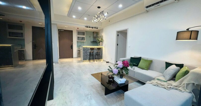 hinh anh mua ban can ho cardinal court phu my hung 810x430 - Bán gấp căn hộ 2 phòng ngủ Cardinal Court block A lầu cao, view hồ bơi nội thất cao cấp, giá 7,9 tỷ