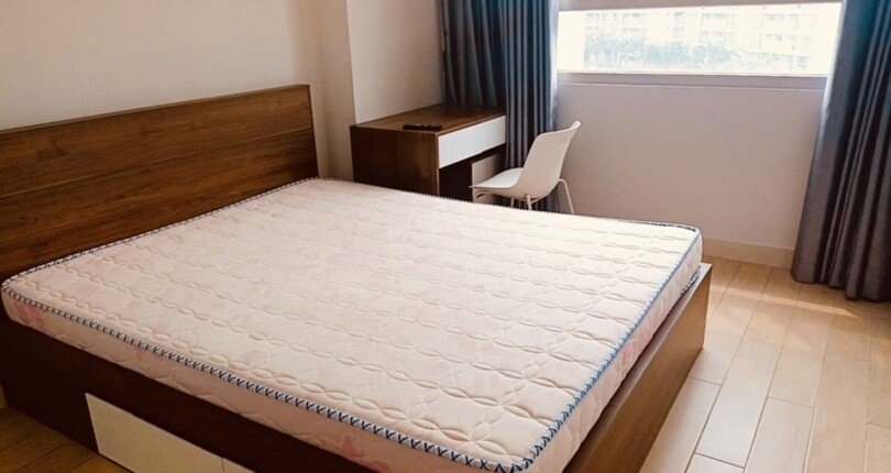 hinh anh phong ngu can ho ban 8 810x430 - Bán căn hộ chung cư Scenic Valley 2, 75m2, căn góc, giá 5.2 tỷ, đầy đủ nội thất + 01 ô đậu xe.