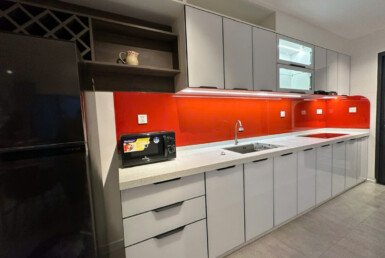 khong-gian-bep-rong-rai