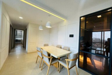 khong-gian-phong-an-rong-rai