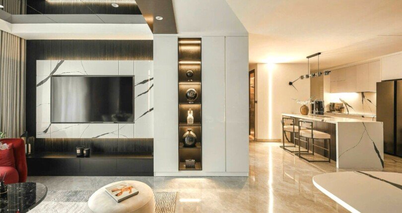 khong gian phong khach va bep can ho ban 810x430 - Giá mua bán căn hộ 2pn Chung cư The Peak Midtown Quận 7 T10/2024