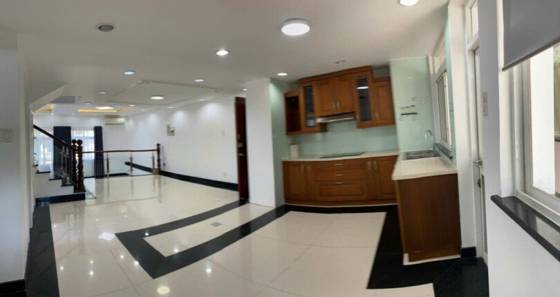 khong gian tang tret 810x430 - Giá mua bán căn hộ 4pn tầng trệt Block D Chung cư Mỹ Tú 1 Phú Mỹ Hưng Quận 7 T10/2024