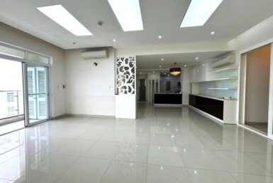 phong-khach-can-ho-ban