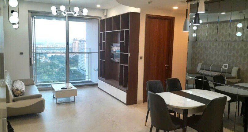 phong khach va phong an 810x430 - Giá mua bán căn hộ 2 phòng ngủ Block D Chung cư Midtown m7 T10/2024