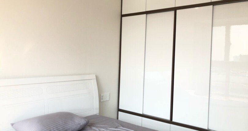 phong ngu can ho can cho thue 810x430 - Cho thuê căn hộ chung cư Scenic Valley 1, 77m2, căn góc, giá 20tr/tháng, đầy đủ nội thất xem nhà dễ