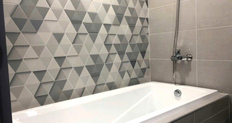 toilet co bon tam nam 2 810x430 - Giá mua bán căn hộ 3 phòng ngủ block B chung cư Hưng Phúc Happy Residence Quận 7 T10/2024