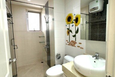 toilet-day-du-trang-thiet-bi