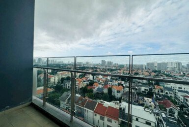 view-ban-cong-phong-khach-can-ho-ban