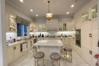 z5895191699861_1904b6420cb9e4b21b339ad5499a0100