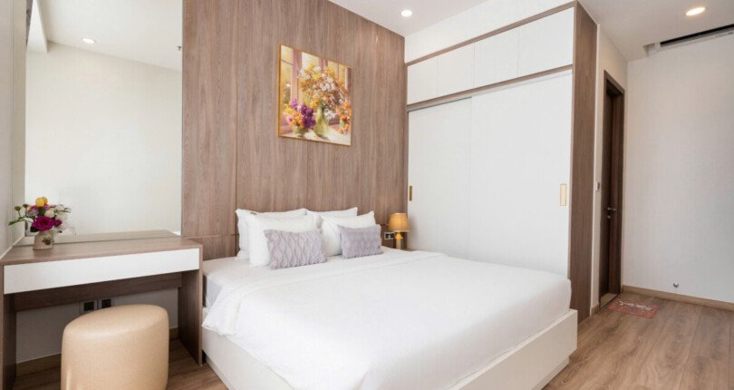 z5909476123769 8b72c20bb37c20365989164c348dd525 810x430 - Cho thuê căn hộ Mitown M8 Tầng 20 83m 2 phòng full