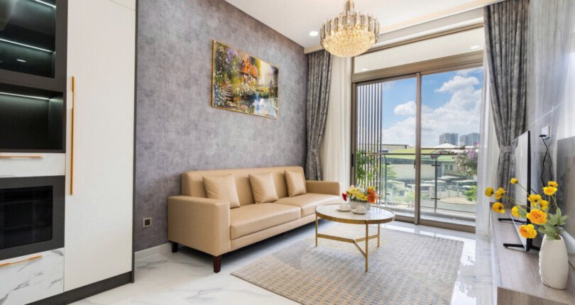 z5909476133338 08eb9e055065cc4fd63497fd0066d50e 810x430 - Cho thuê căn hộ Mitown M8 Tầng 20 83m 2 phòng full