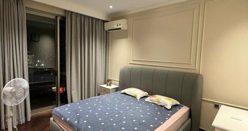 z5909500471343 95db9131ceefc57ce4ebe6c55a81a806 810x430 - Cho Thuê Midtown M6 Phú Mỹ Hưng Quận 7 full nội thất