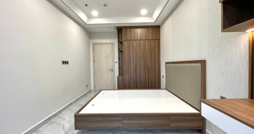 z5911378278721 1979998ae017918cca622fc0d9af216d 810x430 - Cho thuê Midtown M5 Phú Mỹ Hưng Quận 7, 116m 2 phòng full đồ