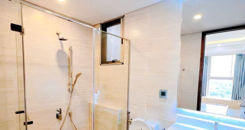 z5922648717795 52b6b5b6ed858aff28d8db8e2580ff4c 810x430 - Cho thuê Midtown M7, Phú Mỹ Hưng Quận 7 2 phòng full nội thất