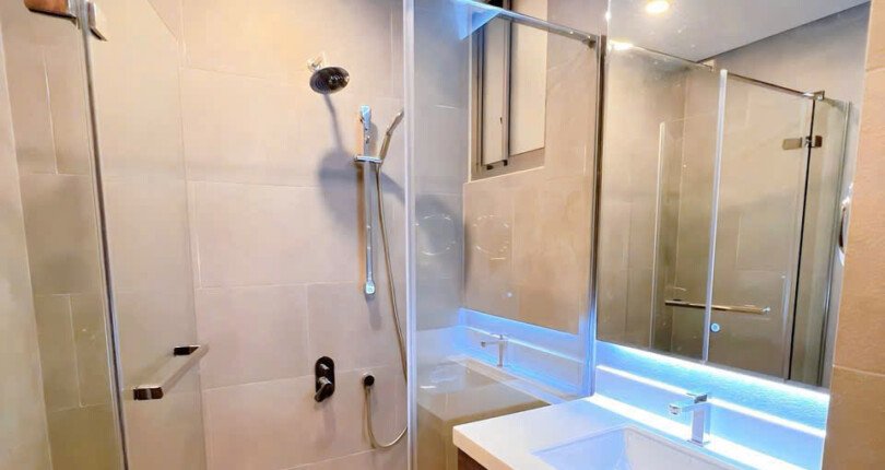 z5922648718036 adc094ee5e7206af1d84e2e2e9acd953 810x430 - Cho thuê Midtown M7, Phú Mỹ Hưng Quận 7 2 phòng full nội thất