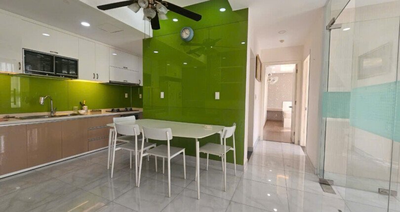 z5922668287566 5b12a97ea81ddb4986099ed1699d3d6e 810x430 - Cho thuê căn hộ Star Hill Phú Mỹ Hưng 3 phòng full đồ