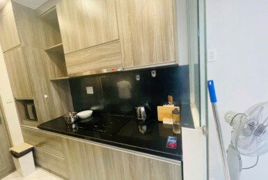 z5922677737637_aa790db1ca8e4fd98edd99763271bf74