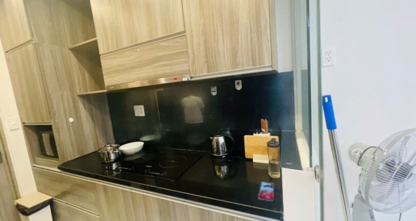 z5922677737637 aa790db1ca8e4fd98edd99763271bf74 810x430 - Cho Thuê Hưng Phúc 1 có 2 phòng full nội thất