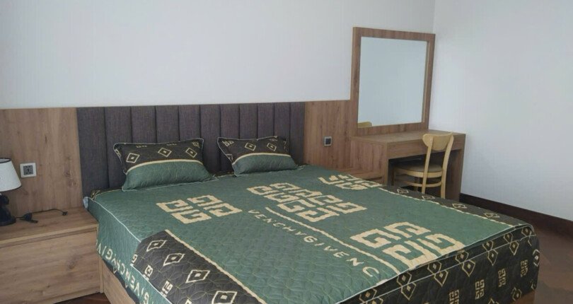 z5936574241813 ea4d23dd79cbefc2602cd409a4500b51 810x430 - Bán căn hộ MIDTOWN M5 Phú Mỹ Hưng Quận 7, 130m 3pn