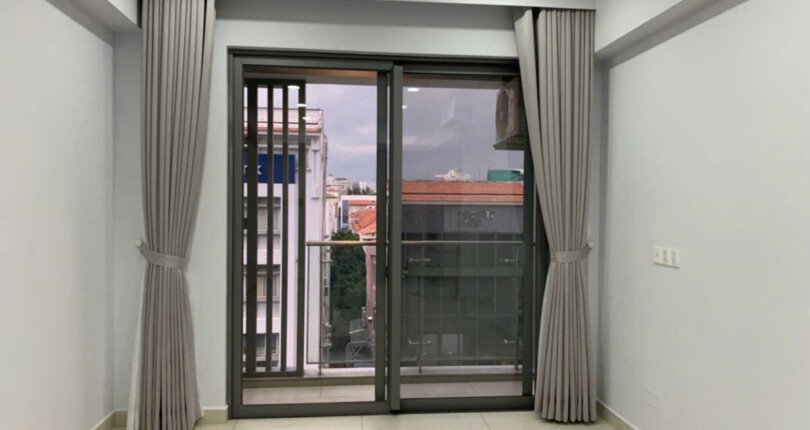 z5942356013100 e96bfd82041468e944d1aa8645a7e7f6 810x430 - Chính chủ gởi bán căn hộ Urban Hill 2phong 2wc giá 5,3 tỷ SIÊU HOT