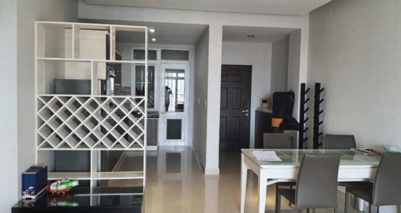 z5944816972800 a8ffca46ede9a49f168b078431e3740d 810x430 - Cho thuê căn Riverside Residence. PMH, Q7. View biệt thự hướng đông nam.