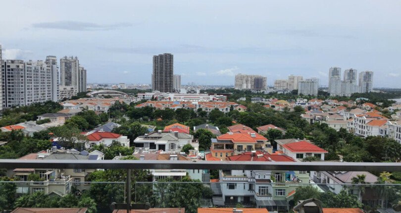 z5944816981228 55466a0464289bff6c500cc89642808c 810x430 - Cho thuê căn Riverside Residence. PMH, Q7. View biệt thự hướng đông nam.