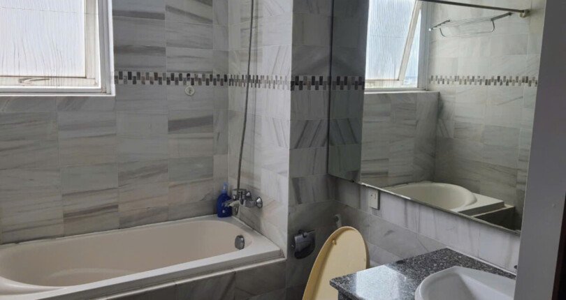 z5944817016723 7f00bf77dbe74b8e98c8ed8e8b4e1fef 810x430 - Cho thuê căn Riverside Residence. PMH, Q7. View biệt thự hướng đông nam.