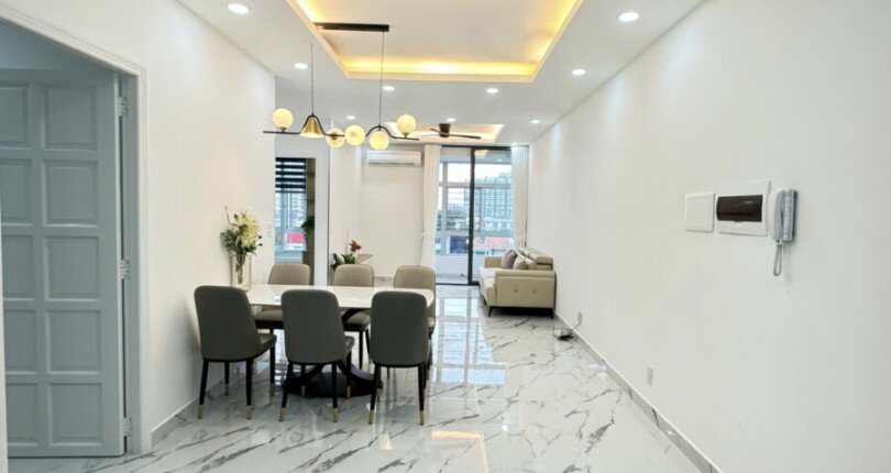 z5945698913232 5bd94e6a02c9211f33ab2c506fdaa622 810x430 - Bán căn hộ Sky Garden 1 Phú Mỹ Hưng Quận 7 3 phòng tầng 5