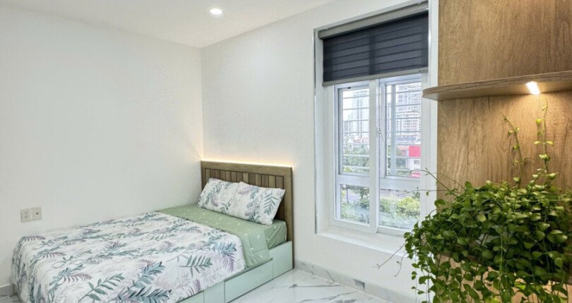 z5945698926983 8e26a25763a21f1e8a1226f8bd019d61 810x430 - Bán căn hộ Sky Garden 1 Phú Mỹ Hưng Quận 7 3 phòng tầng 5