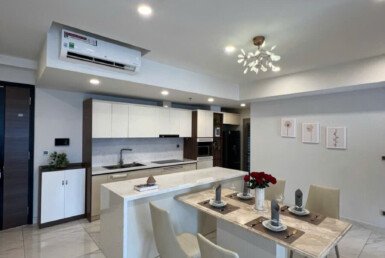 z5946587408372_dcee2ac21b879002ba8bd982a5b21f3d