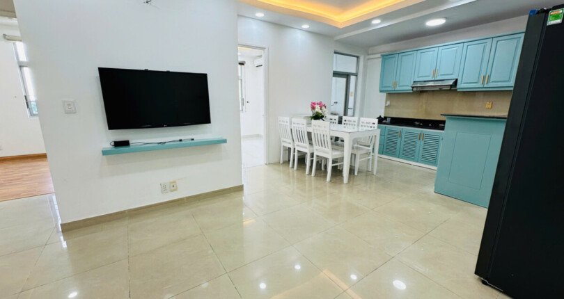 z5953121699027 49ae948318c340529e791e7d3e091600 810x430 - Chủ cho thuê căn hộ SKy Garden Phú Mỹ Hưng Quận 7, 3 phòng full