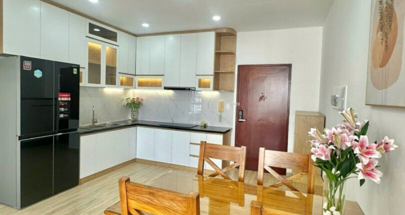 z5953122845373 ea4206738d347b187a77bf6013e96026 810x430 - Cho thuê chung cư Sky Garden 88m 3 phòng full đồ